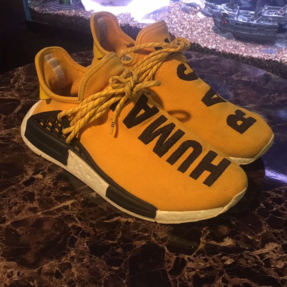 Human Race - Picture 2 of 6